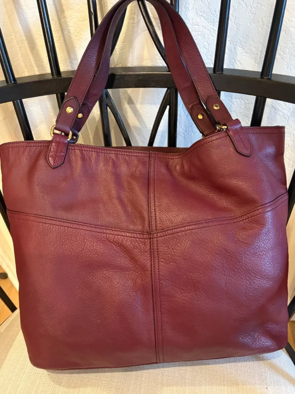 Lauren Ralph Lauren Large Pebbled Leather Tote – Burgundy/Gold Hardware